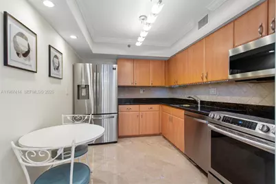 3600 Mystic Pointe Dr #1402, Aventura, FL 33180 - Photo 10