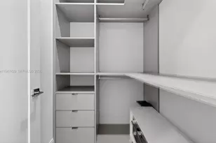 8237 NW 43rd St, Doral, FL 33166 - Photo 54