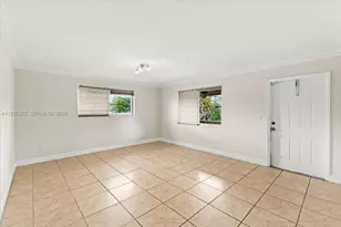 2323 Van Buren St, Hollywood, FL 33020 - Photo 4
