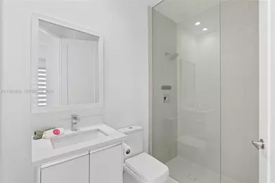 6432 NW 104th Ct, Doral, FL 33178 - Photo 6