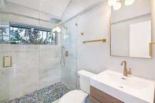 1365 Bay Terrace, North Bay Village, FL 33141 - Photo 32