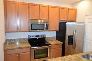 1524 SW 147th Ave, Pembroke Pines, FL 33027 - Photo 4