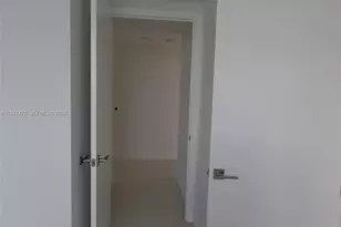 5300 Paseo Blvd, Doral, FL 33166 - Photo 22