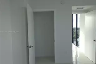 5300 Paseo Blvd, Doral, FL 33166 - Photo 18