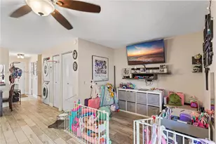 337 Waterside Dr, Hypoluxo, FL 33462 - Photo 14