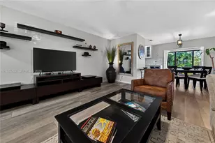 371 SE 3rd St, Pompano Beach, FL 33060 - Photo 48