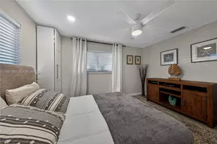 371 SE 3rd St, Pompano Beach, FL 33060 - Photo 30