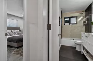 371 SE 3rd St, Pompano Beach, FL 33060 - Photo 42