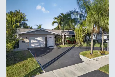 371 SE 3rd St #371, Pompano Beach, FL 33060 - Photo 2