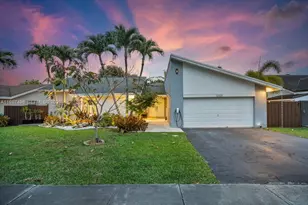 12825 SW 116th St, Miami, FL 33186 - Photo 1