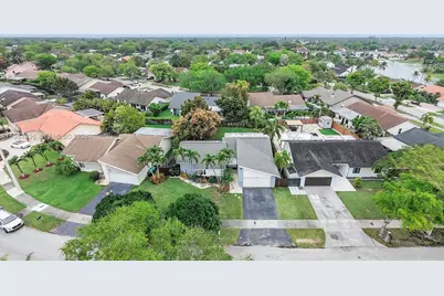 12825 SW 116th St, Miami, FL 33186 - Photo 52