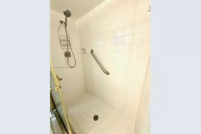 3910 Inverrary Blvd #407-B, Lauderhill, FL 33319 - Photo 12