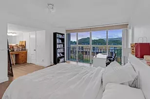 9240 Fontainebleau Blvd, Miami, FL 33172 - Photo 18