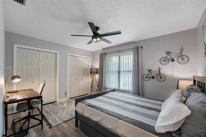 196 Scarborough Ter, Wellington, FL 33414 - Photo 24