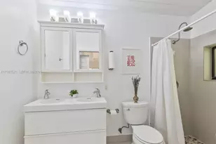 7720 SW 59th Ct, South Miami, FL 33143 - Photo 10