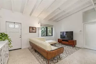 7720 SW 59th Ct, South Miami, FL 33143 - Photo 2