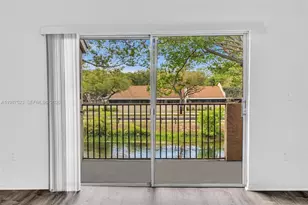 1701 NW 96th Terrace, Pembroke Pines, FL 33024 - Photo 18