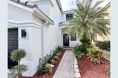 1392 Canary Island Dr #0, Weston, FL 33327 - Photo 20
