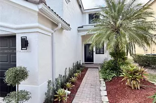 1392 Canary Island Dr, Weston, FL 33327 - Photo 20