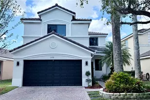 1392 Canary Island Dr, Weston, FL 33327 - Photo 1