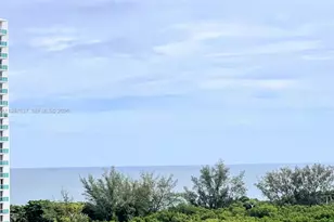 300 Bayview Dr, Sunny Isles Beach, FL 33160 - Photo 22