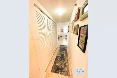 300 Bayview Dr #915, Sunny Isles Beach, FL 33160 - Photo 8