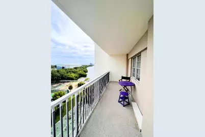 300 Bayview Dr #915, Sunny Isles Beach, FL 33160 - Photo 14
