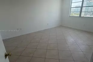 300 Bayview Dr, Sunny Isles Beach, FL 33160 - Photo 12