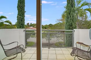 820 NE 19th Ave, Fort Lauderdale, FL 33304 - Photo 12