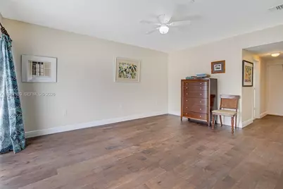 820 NE 19th Ave, Fort Lauderdale, FL 33304 - Photo 16