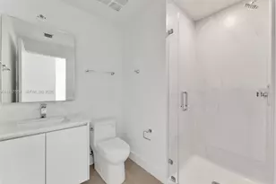 700 NE 24th St, Miami, FL 33137 - Photo 24
