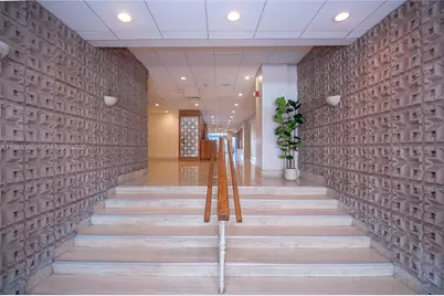 2899 Collins Ave #1422, Miami Beach, FL 33140 - Photo 22