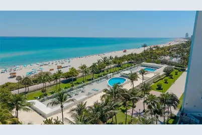 2899 Collins Ave #1422, Miami Beach, FL 33140 - Photo 32