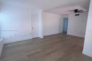 10550 NW 7th Terrace, Miami, FL 33172 - Photo 10