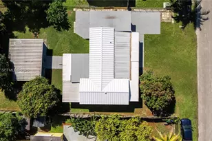 220 NW 144th St, Miami, FL 33168 - Photo 40