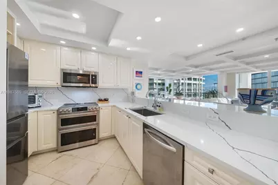 3400 SW 27th Ave #1706, Miami, FL 33133 - Photo 8