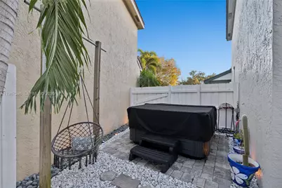 18087 SW 30th Ct, Miramar, FL 33029 - Photo 32