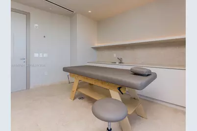 1000 Brickell Plz #4104, Miami, FL 33131 - Photo 52