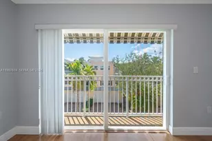 630 SE 15th St, Fort Lauderdale, FL 33316 - Photo 22