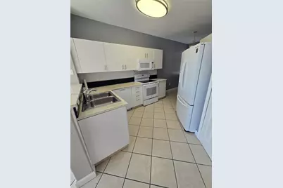 5630 NW 107th Ave #1605, Doral, FL 33178 - Photo 8