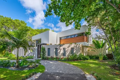 4041 S Le Jeune Rd, Miami, FL 33146 - Photo 2