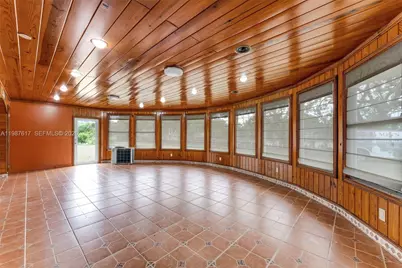 9840 SW 60th St, Miami, FL 33173 - Photo 14