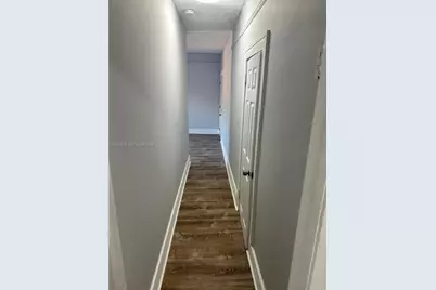 1053 SW 2nd St #2, Miami, FL 33130 - Photo 1