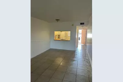 10425 NW 8th St #103, Pembroke Pines, FL 33026 - Photo 1