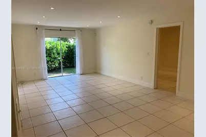 1200 Mariposa Ave #E104, Coral Gables, FL 33146 - Photo 4