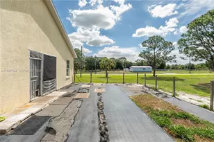 166 Pine Cone Ave, Clewiston, FL 33440 - Photo 32