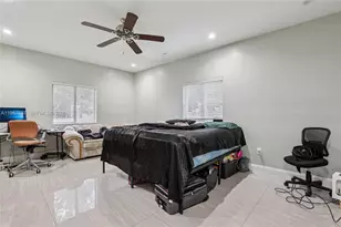 2317 NW 87th St, Miami, FL 33147 - Photo 24