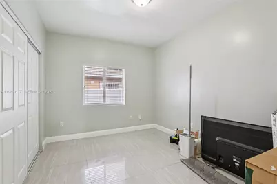 2317 NW 87th St, Miami, FL 33147 - Photo 16