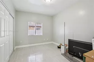 2317 NW 87th St, Miami, FL 33147 - Photo 16