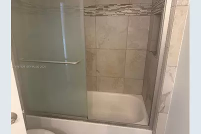 516 Briarwood Cir #1-51, Hollywood, FL 33024 - Photo 18